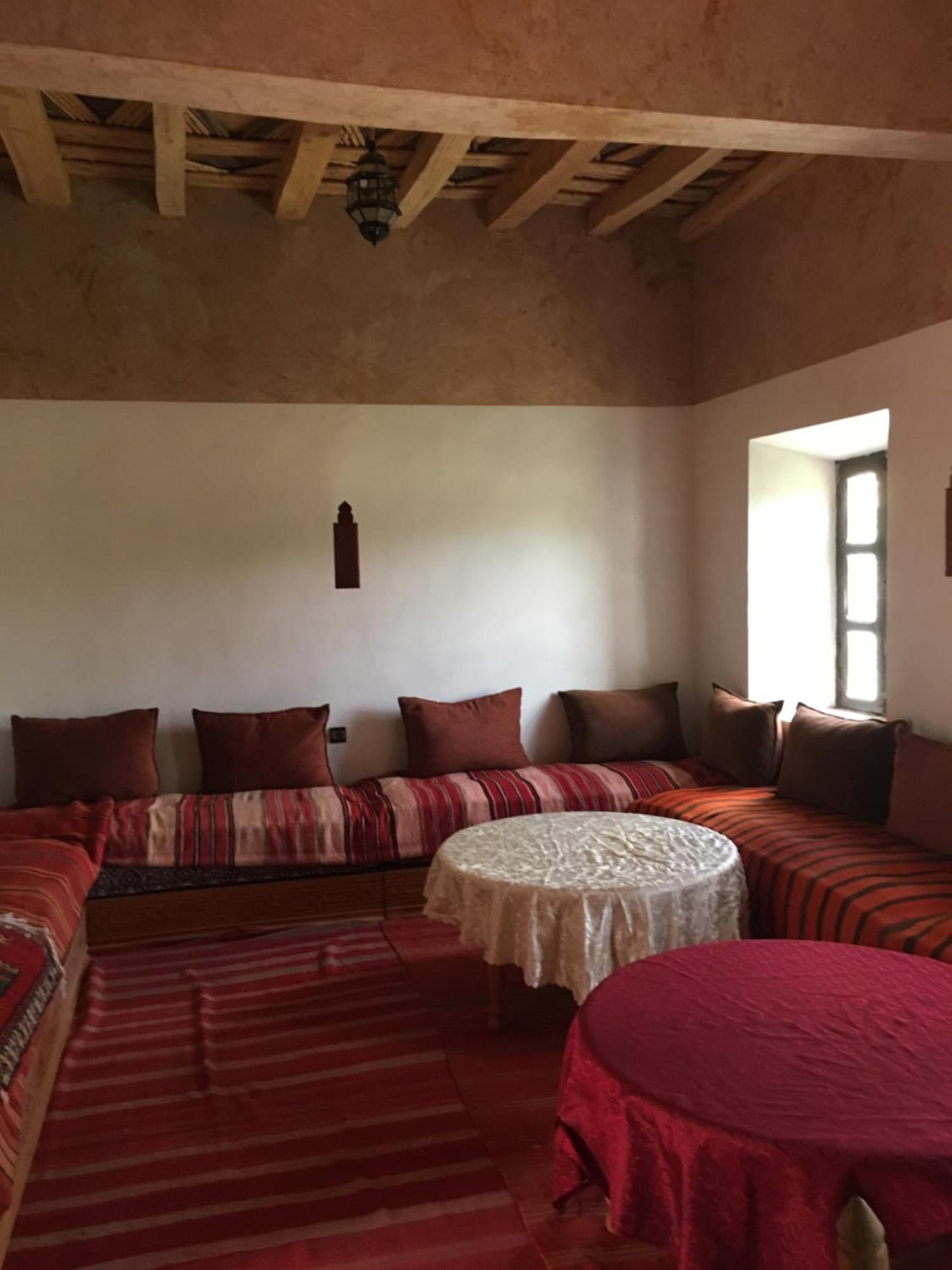 Maison D'Hotes Dar Afra Ait Ziri Exterior photo