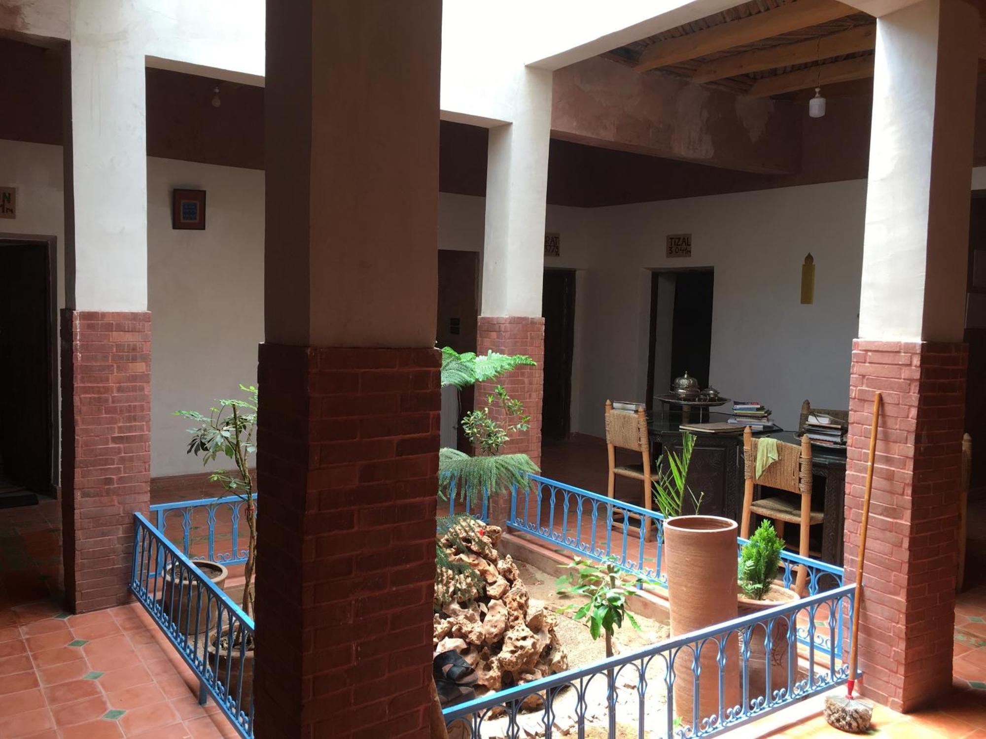 Maison D'Hotes Dar Afra Ait Ziri Exterior photo